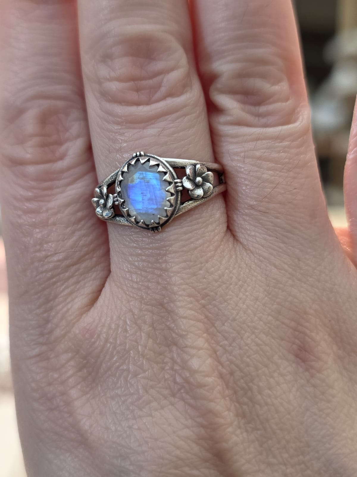 Anel em Prata 925 e Pedra da Lua af354b 