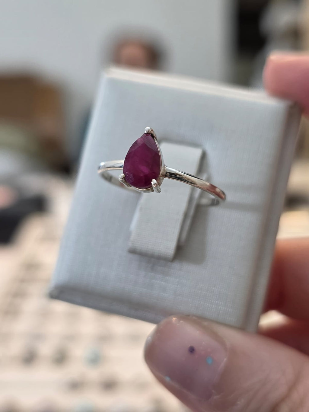 Anel em Prata 925 e  Rubi af474e