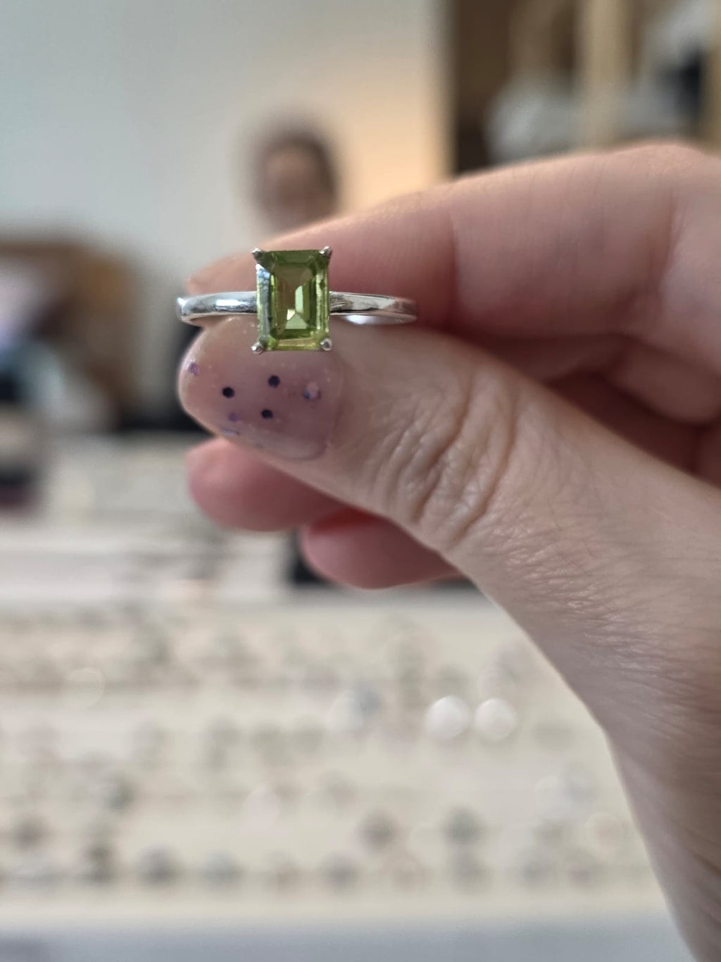 Anel em Prata 925 e Peridoto af499a