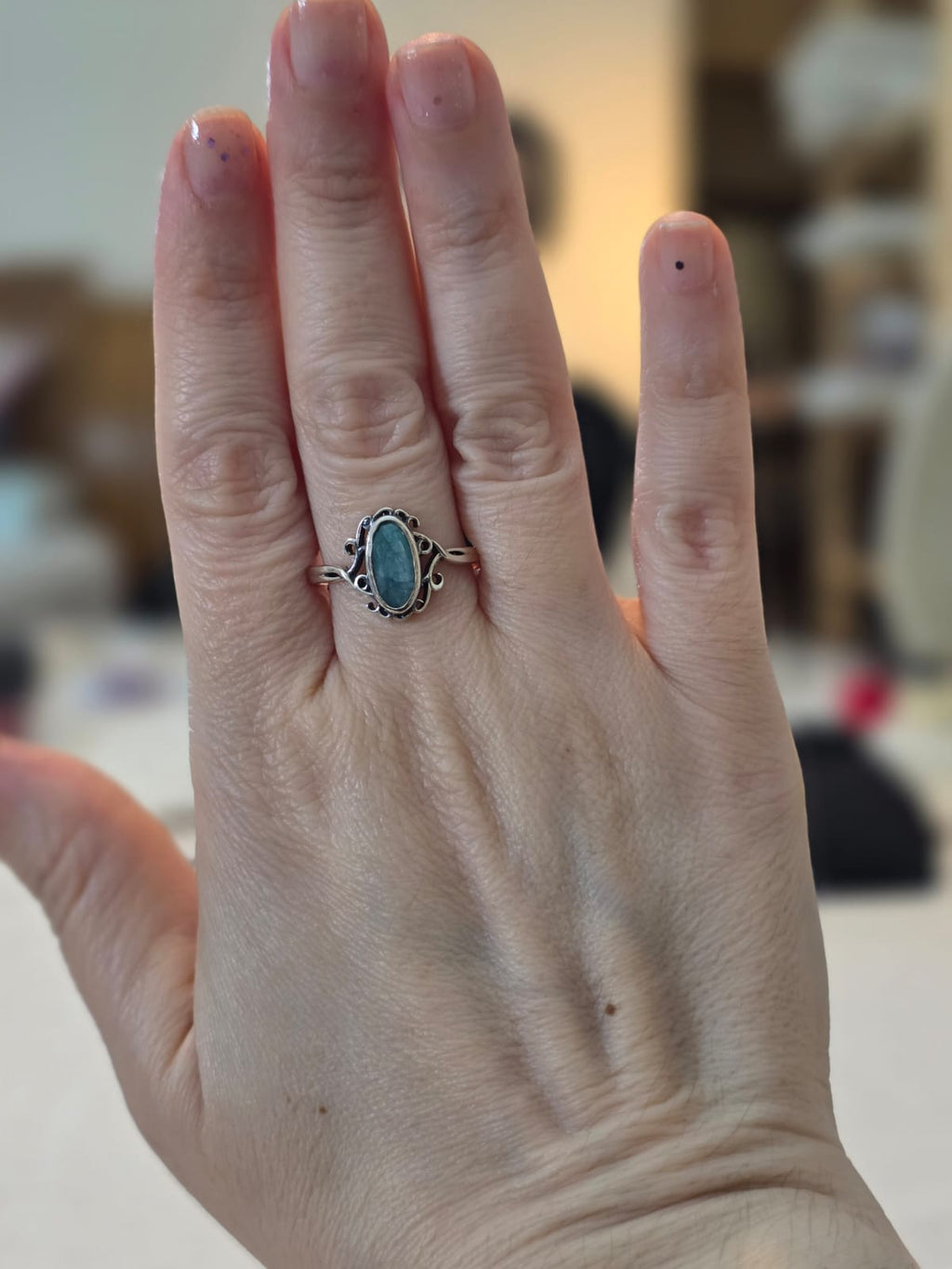 Anel em Prata 925 e Esmeralda af495b