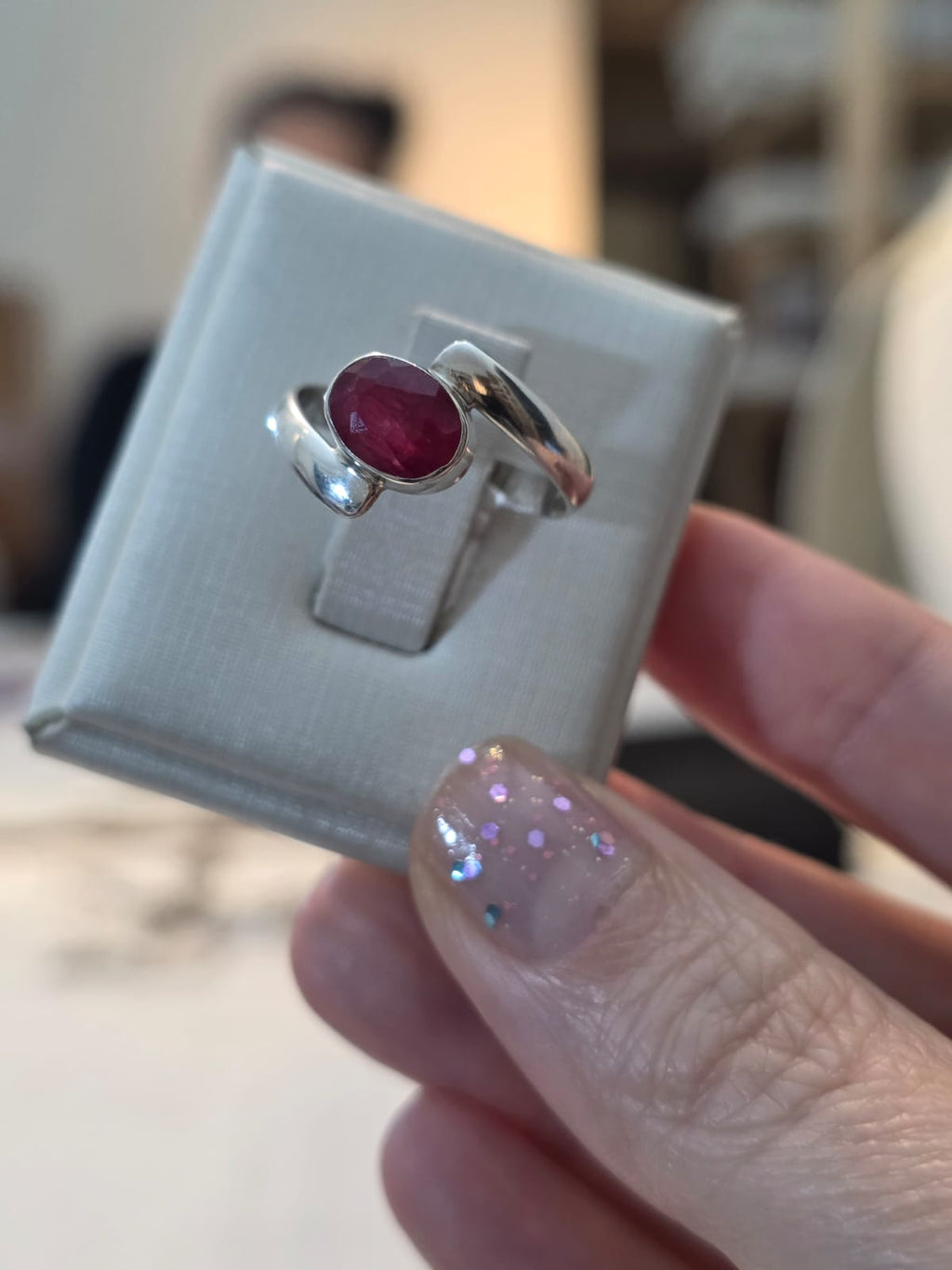 Anel em Prata 925 e Rubi af482