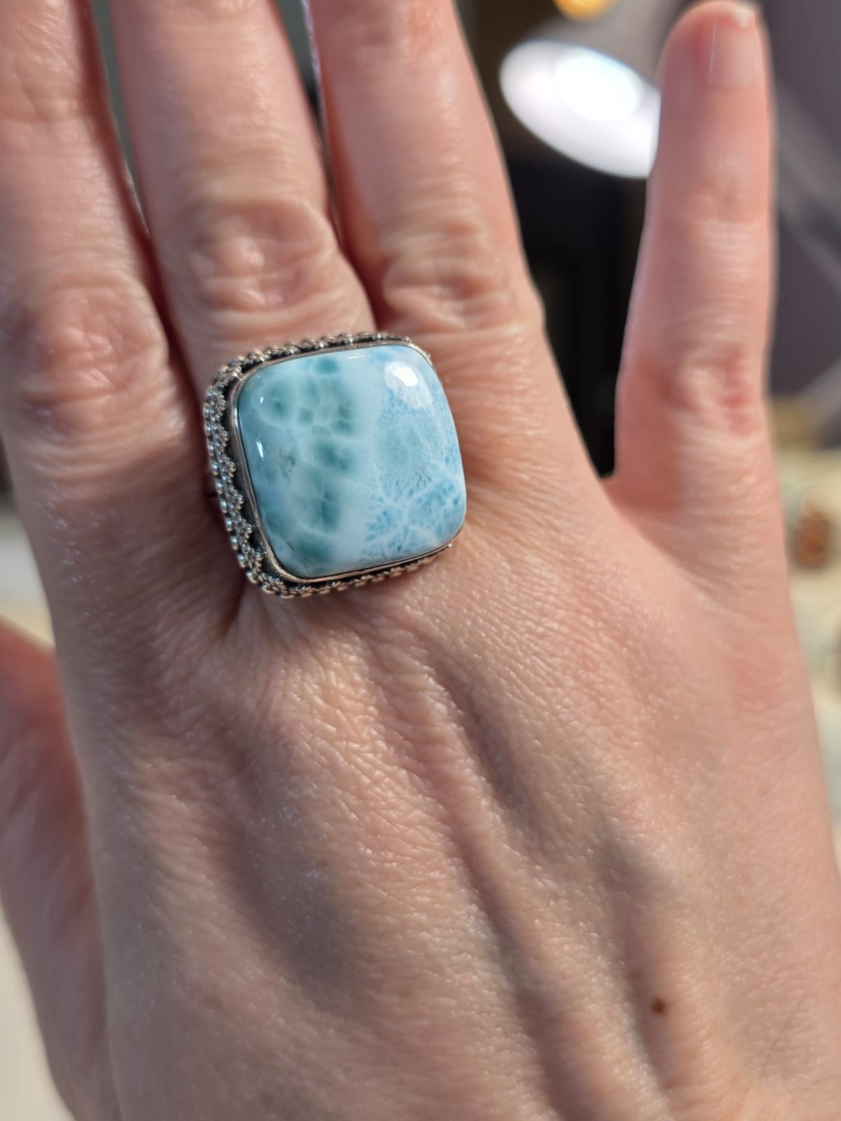 PI03 Larimar