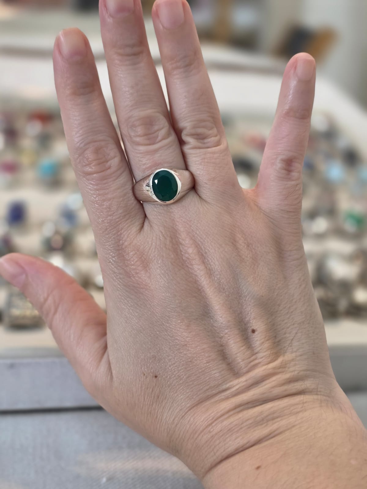 Anel em Prata 925 e Crisoprasio af647d