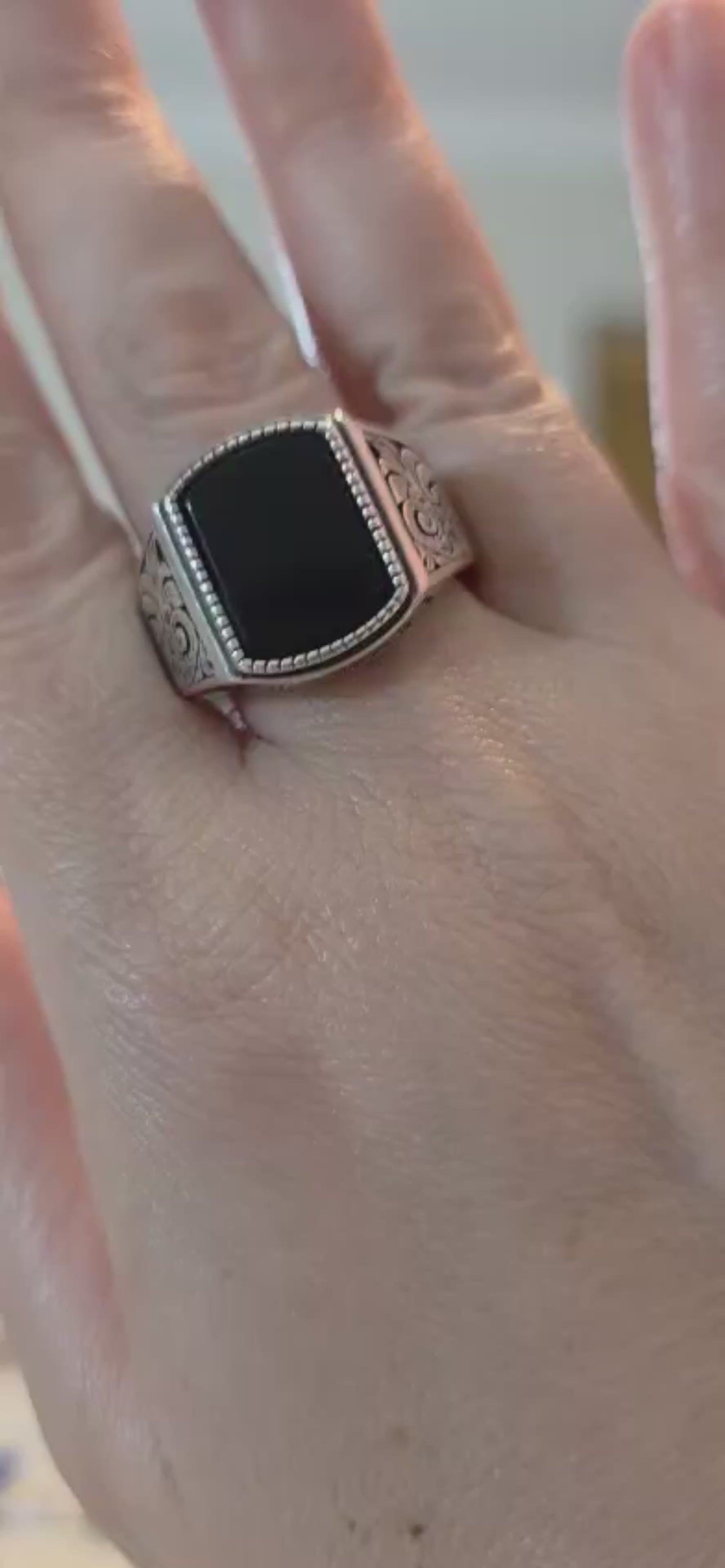 Anel em Prata 925 e Ônix am08