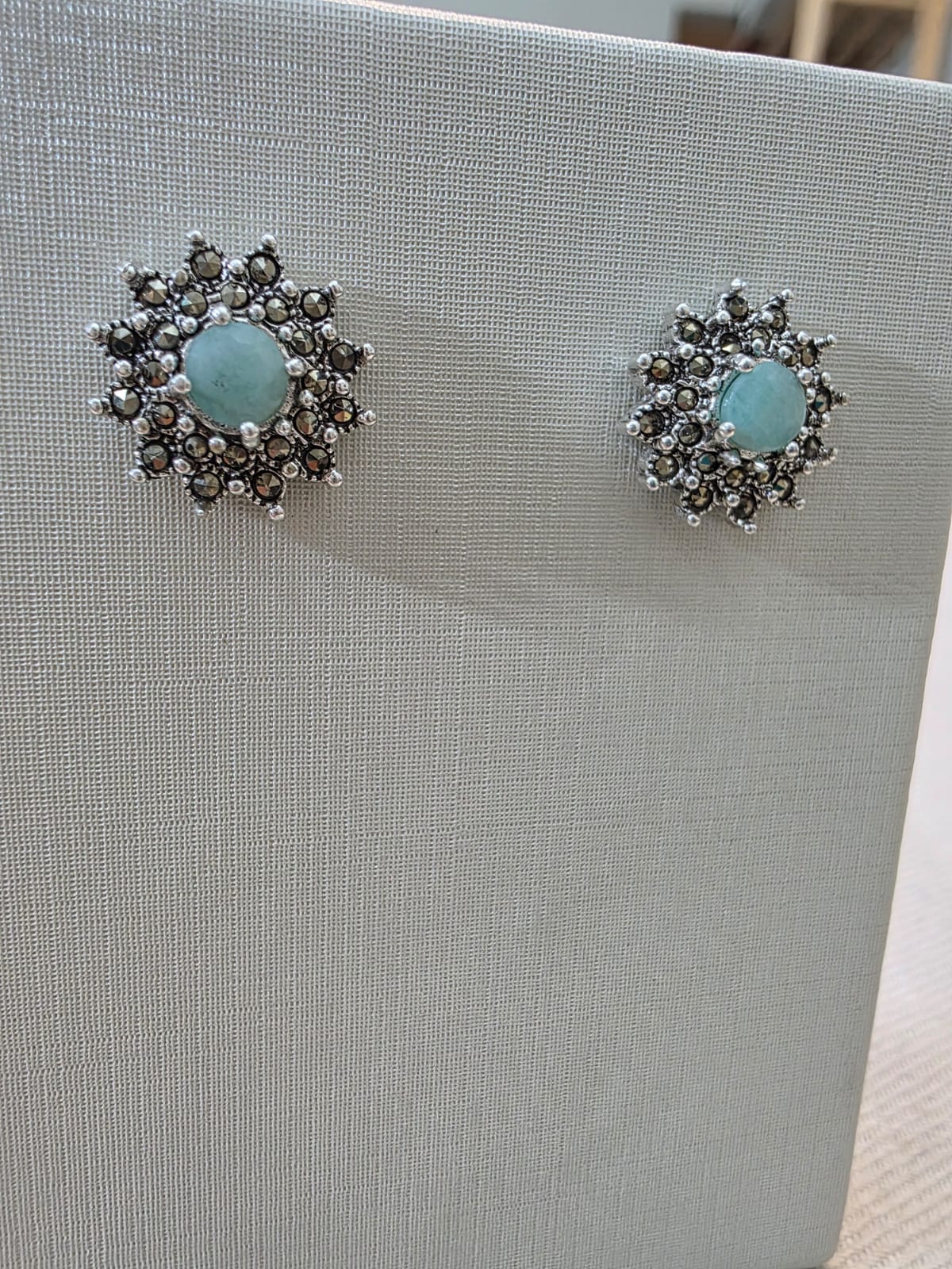 Brinco em Prata 925 e Esmeralda bf284b