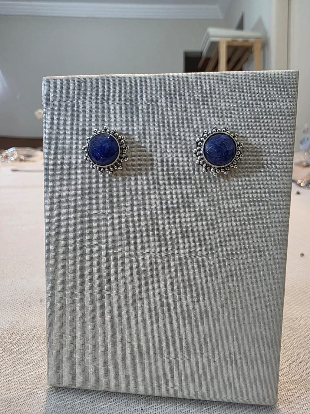 Brinco em Prata 925 e Safira 270b