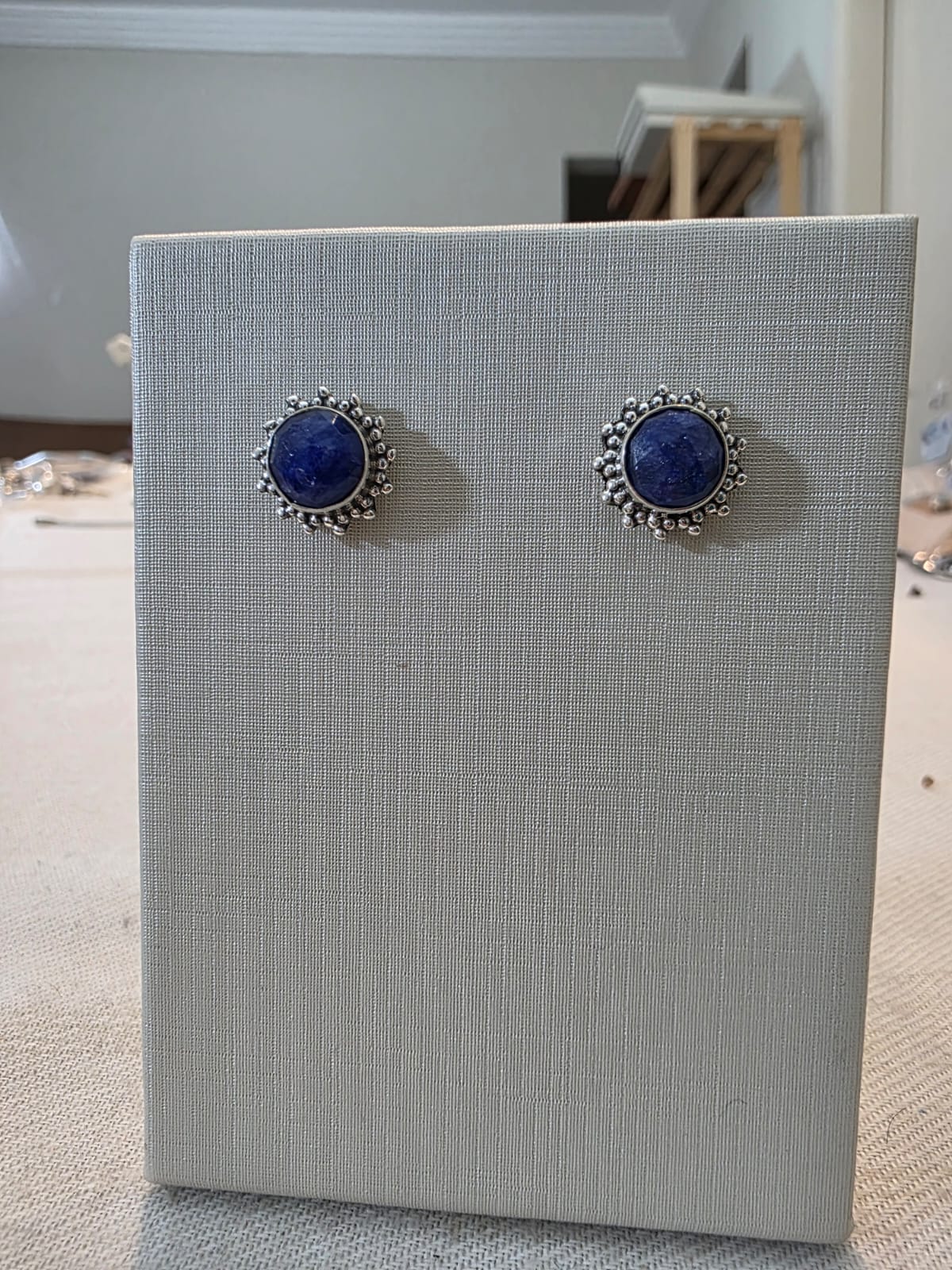 Brinco em Prata 925 e Safira 270b