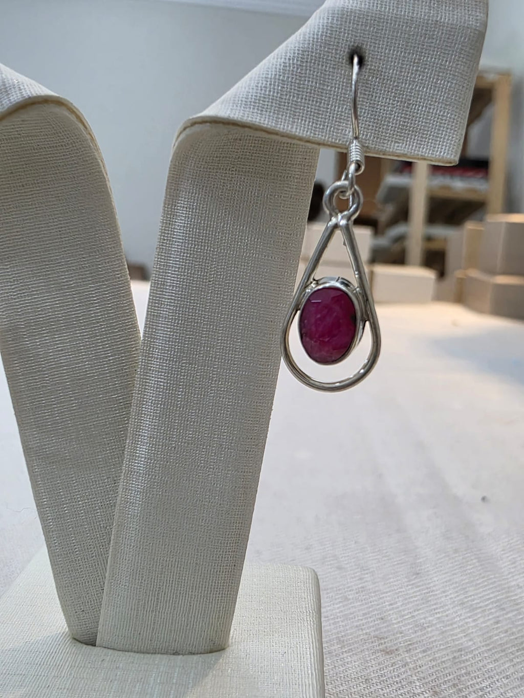 Brinco em Prata 925 e Rubibf272c