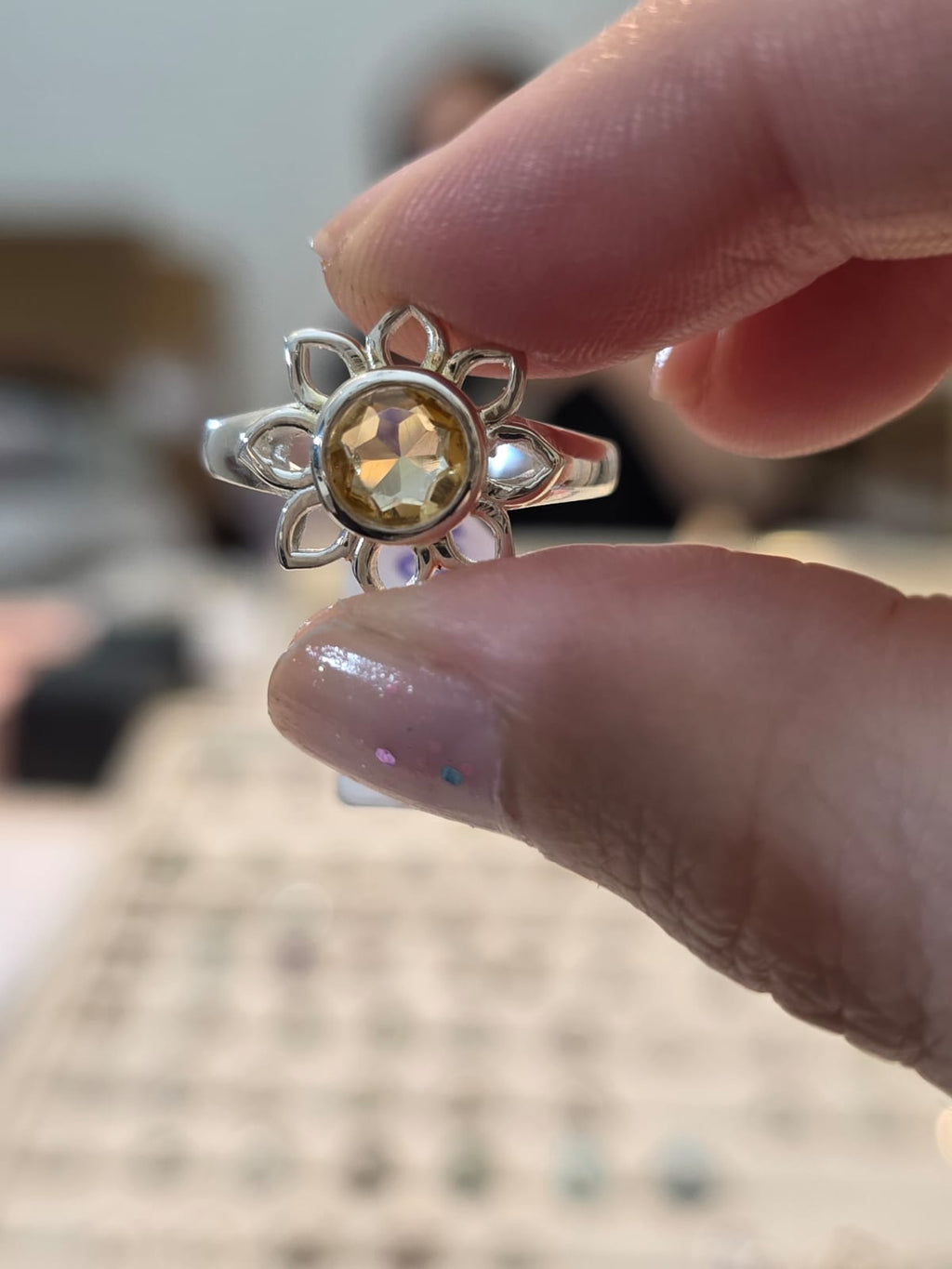 Anel em Prata 925 e Citrino Amarelo af152b