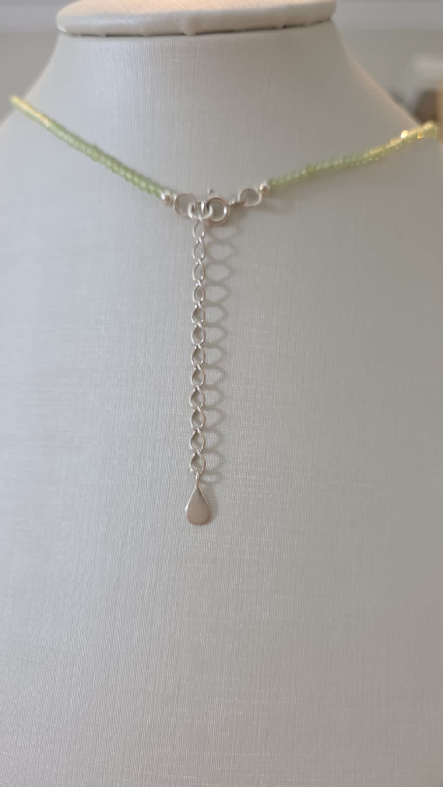 Colar em Prata 925 e Peridoto Cel02a