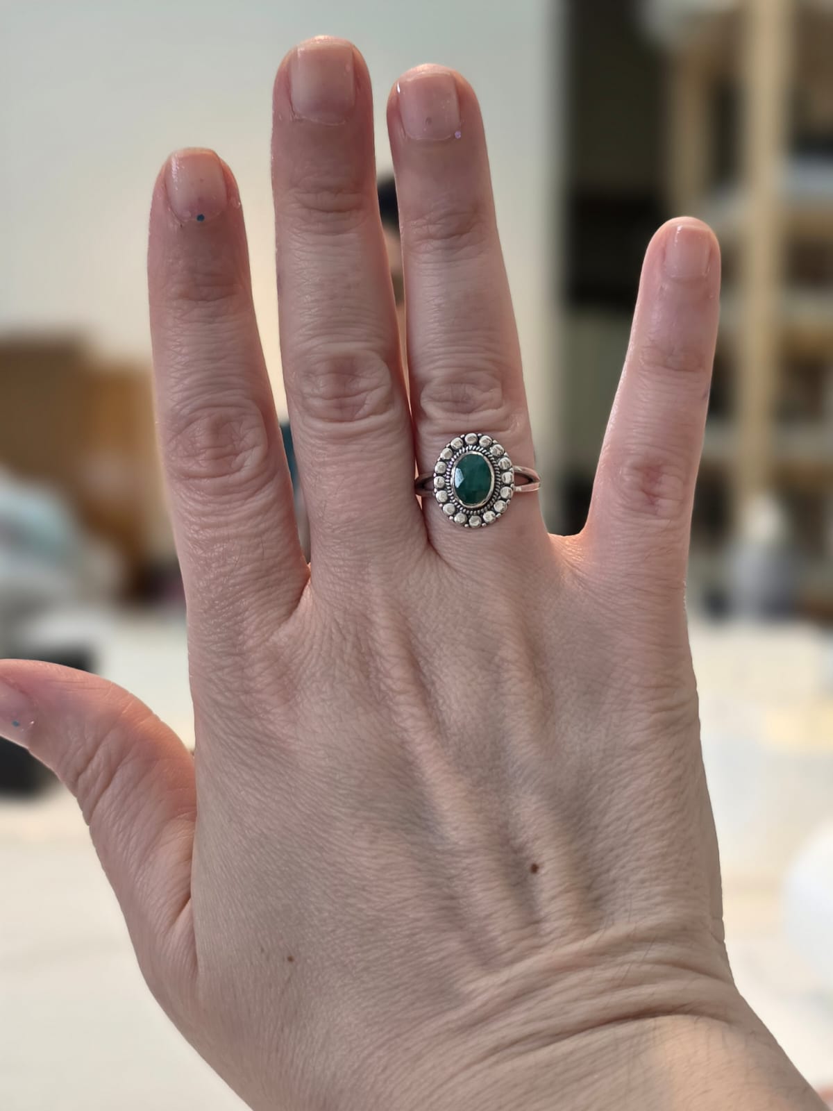 Anel de Prata 925 e Esmeralda Af386b