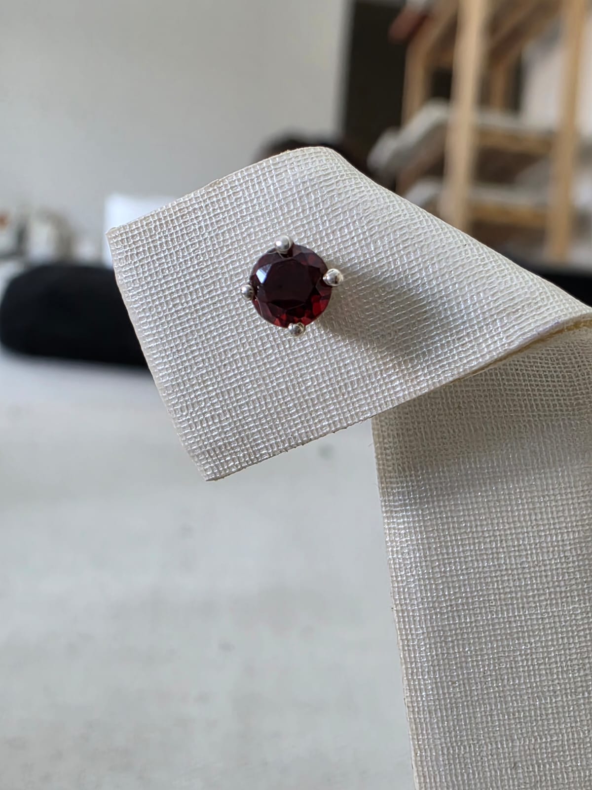 Brinco em Prata 925 e Granada 279a